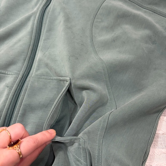 Lululemon Brushed Softstreme Full Zip Smoked Spruce Sz 6 Preppy Gorpcore Casual - Picture 6 of 13